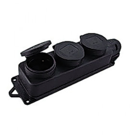 EKF Basic Розетка (колодка) трехместная с защит. крышками каучуковая 230В 2P+PE 16A IP44.