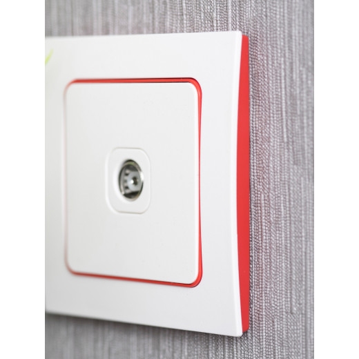 Стокгольм Рамка 3-местная белая с линией цвета красный EKF PROxima