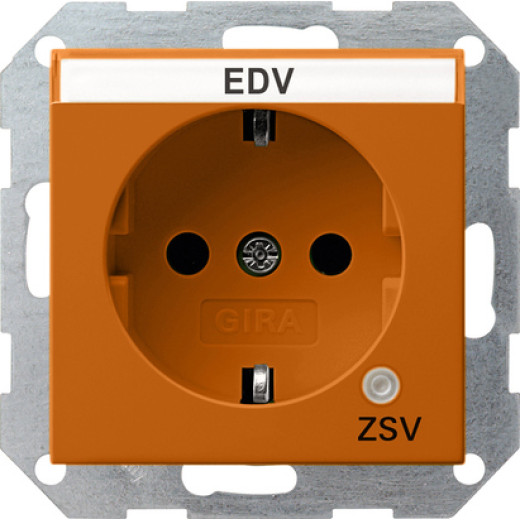 с накладкой зеленого цвета и маркировкой ”SV” (обычные меры безопасности)