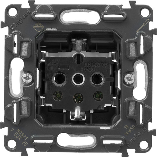 Valena IN'MATIC.Силовая розетка 2К+З 16А 250В.Винтовые зажимы.