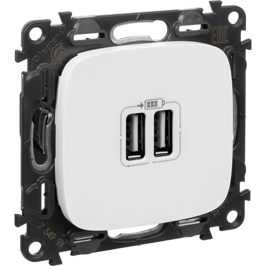 Valena ALLURE.Зарядное устройство с двумя USB-разьемами 240В/5В 1500мА.С лицевой панелью.Белое