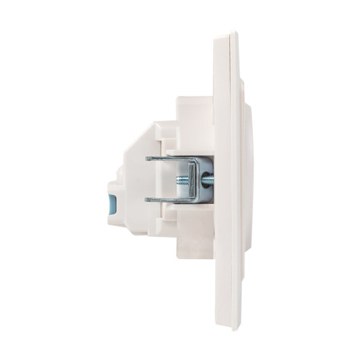 Стокгольм Розетка 1-местная с/з 16А автоматические клеммы белая с защ. штор. EKF PROxima