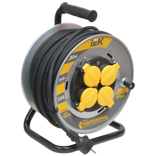 Катушка УК30 2P+PE/30м КГ 3х1,5мм2 IP44 