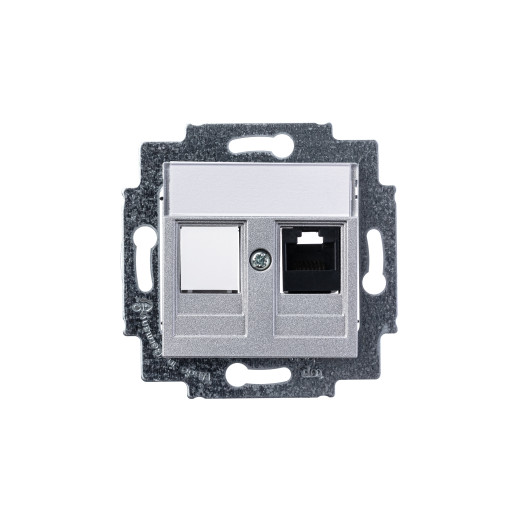 Розетка информационная ABB Levit RJ45 категория 5e и заглушка серебро