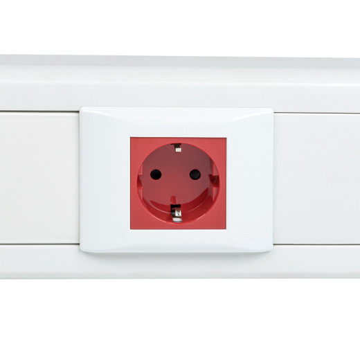 Розетка 45x45 с заземлением, с защ. шторками, 90 градусов, красная EKF