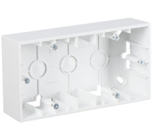 Simon 15 Белая Коробка 2-ая для наружного монтажа