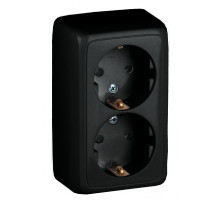 HEGEL Чнрный РА16-153-08 Розетка открытой установки, двухместная, с заземляющим контактом, с изолирующей пластиной