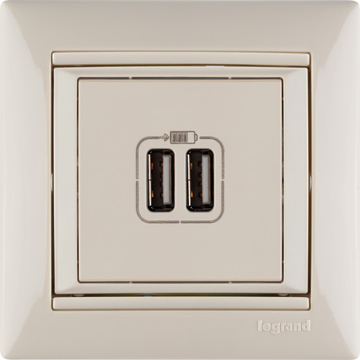 Зарядное устройство USB тип А / тип А - Legrand Valena - 3000мА 15Вт - слоновая кость