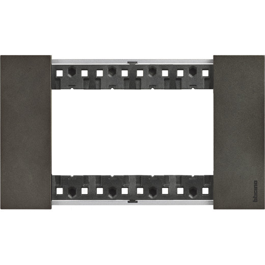 LIVING NOW. Декоративная рамка 4 модуля.Цвет 