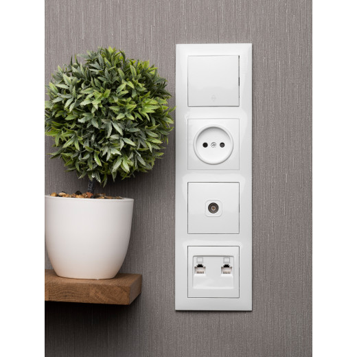 Валенсия рамка 4-местная белая EKF PROxima