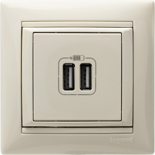 Зарядное устройство USB тип А / тип А - Legrand Valena - 3000мА 15Вт - слоновая кость