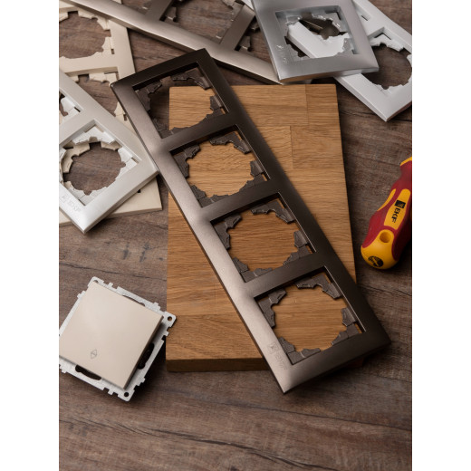 Валенсия Рамка 4-местная графит EKF