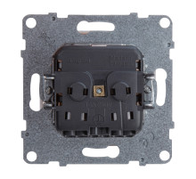 Legrand/Daccord SUNO Белый Розетка 2К+З 16А 250В с защитными шторками.Безвинтовые зажимы.  .