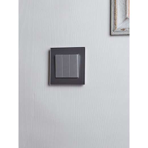 BRITE Выключ. 3-кл. 10А ВС10-3-0-БрА алюм. IEK