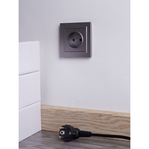 BRITE Роз. без з/к/ш 10А в сб. РСР10-1-0-БрС сталь IEK