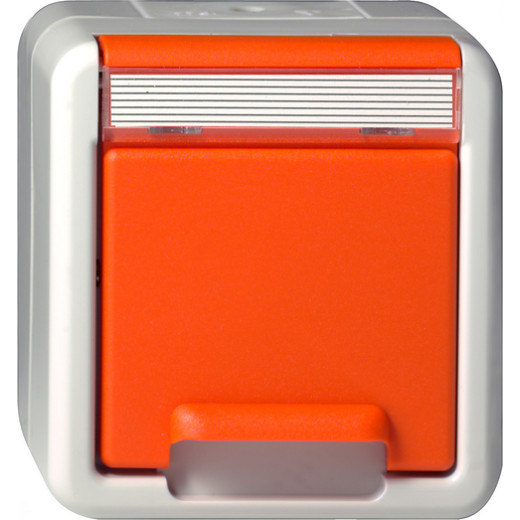 Розетка с з/к (для дальнейшего обеспечения безопасности) IP44