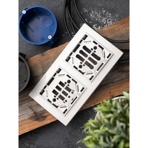 Минск Рамка 2-местная горизонтальная белая EKF Basic