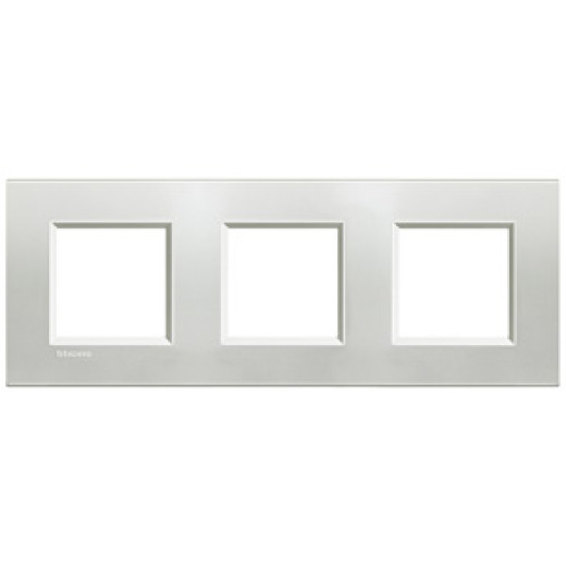 Livinglight Рамка прямоугольная, 3 поста, цвет Серебро