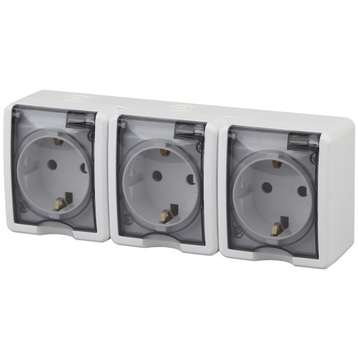 Розетка ЭРА Эксперт 11-2405-01 тройная с заземлением крышкой 3х2P+E IP54 16A-250В ОУ белый