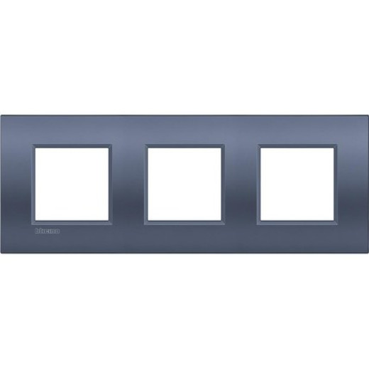 Livinglight. Рамка Air, немецкий стандарт 2+2+2 мод. Цвет 