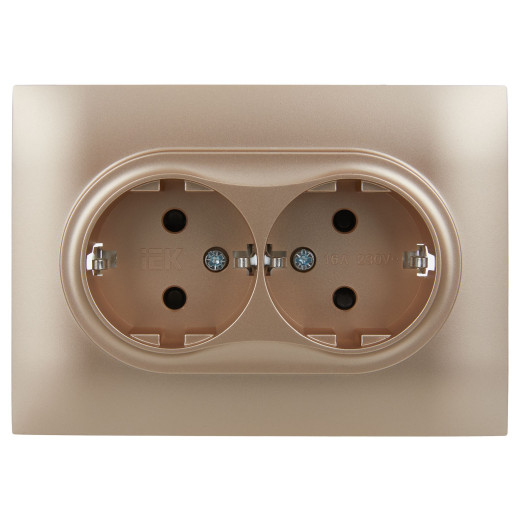 SKANDY Роз. 2-я с з/к/ш 16А в сб. SK-R07Sa песоч. IEK