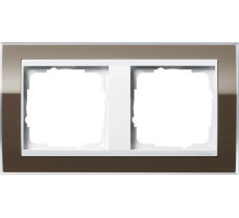 Gira Event Clear Коричневый/Бел.глянц. Рамка 2-ая