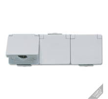 JUNG Штепсельная розетка SCHUKO для накладного монтажа тройная горизонтальная IP44