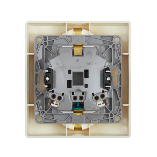 Розетка двойная с заземлением - Legrand Etika - со шторками в сборе 16А 250В безвинтовые зажимы - слоновая кость