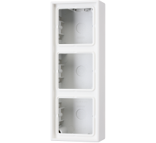 JUNG LS 990 Белая Коробка для накладного монтажа 3-кратная