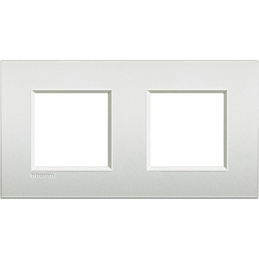 Livinglight. Рамка Air, немецкий стандарт 2+2 мод. Цвет 