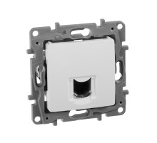 Legrand Etika Белый Розетка комп (RJ45) одинарная 6 категория  UTP.