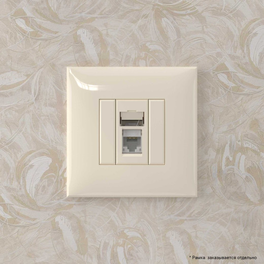 Компьютерная розетка RJ-45 в стену, кат.6А одинарная, Avanti, ванильная дымка