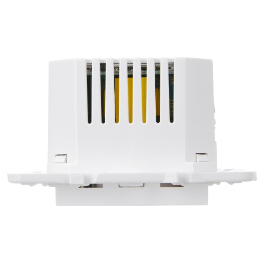 SKANDY Роз. с з/к/ш 16А с USB C 18Вт SK-R17W арк. бел. IEK