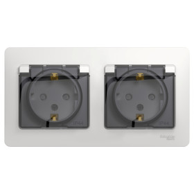 Systeme Electric Glossa Бел Розетка 2-ая с/з, со шторками, в сборе, IP44