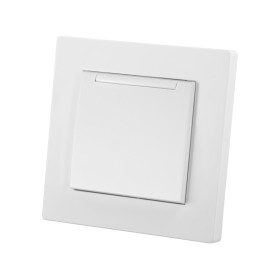 TDM Розетка 2П+З 16А 250В IP44 с крышкой белая 