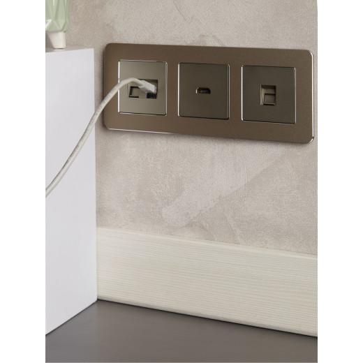 BRITE Роз. HDMI РHDMI-0-БрШ шамп. IEK