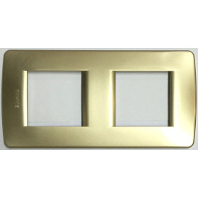 BT Жёлтый Металлик Накладка на 2+2 модуля.