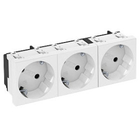 OBO Bettermann Розетка 3х2К+3 под углом 33° шторки 16А 250В (45х135 мм - 3 модуля Modul45) белая