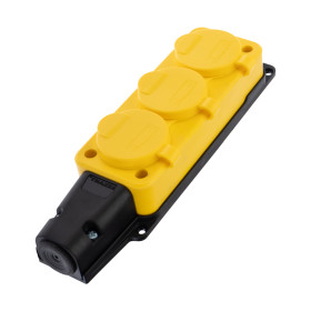 REXANT Розетка штепсельная трехместная влагозащищенная, с/з, 16 А, IP54, каучук желтая.