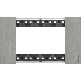 BT Living now Сталь Рамка итальянский стандарт 4 мод.