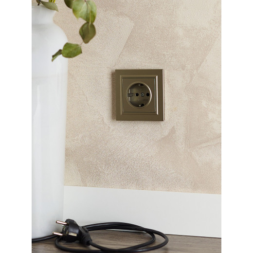 BRITE Роз. с з/к/ш 16А РС14-1-0-БрШ шамп. IEK