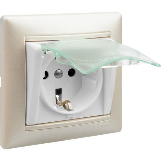 Розетка с заземлением IP44 - Legrand Valena - со шторками с защитной крышкой 16А 250В винтовые зажимы - белый