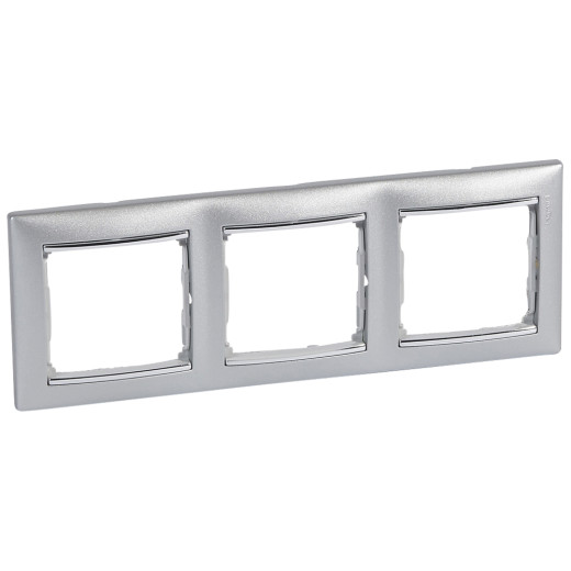 Рамка 3 поста - Legrand Valena - алюминий/серебряный штрих