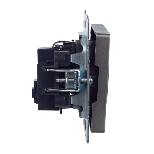 BRITE Роз. с з/к/ш 16А РС14-1-0-БрС сталь IEK