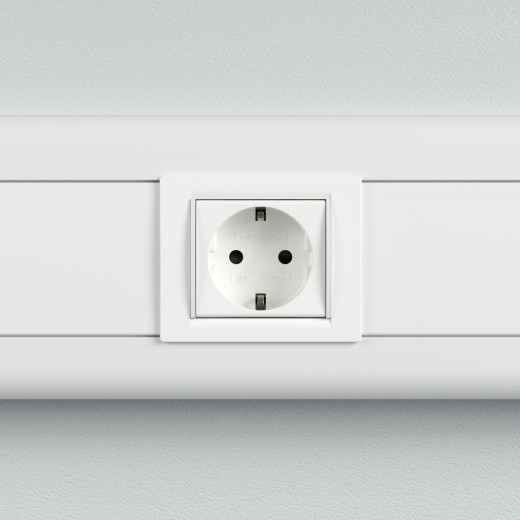 Розетка силовая 2Р+Е, со шторками, Viva, 2 мод., цвет белый