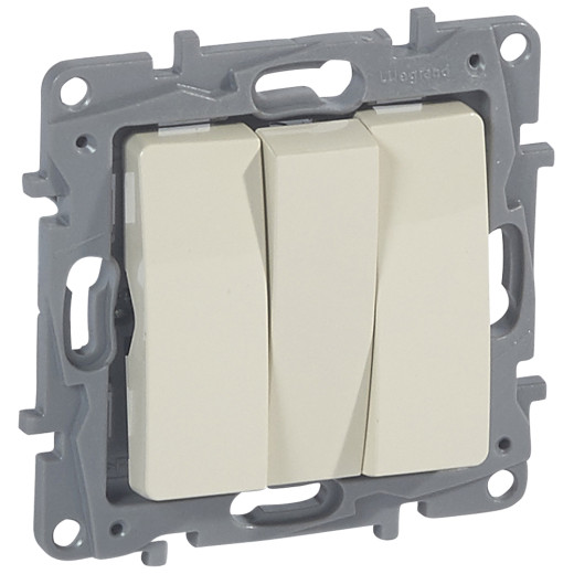 Выключатель трёхклавишный - Legrand Etika - 10А 250В винтовые зажимы - слоновая кость