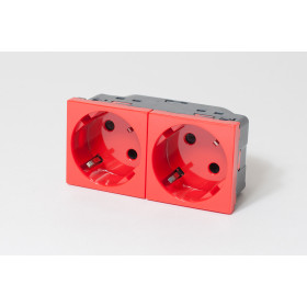 SPL Розетка 2 х 2К+З Нем.Ст. 45 Красная двойная (077272 - SPL - 200010)
