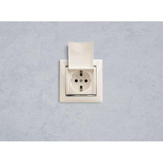 Розетка с заземлением - Legrand Valena - со шторками с защитной крышкой 16А 250В винтовые зажимы - белый