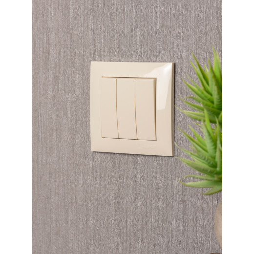 Валенсия выключатель 3-кл. 10А кремовый EKF PROxima