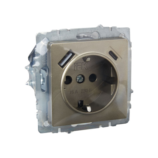 BRITE Роз. с з/к/ш 16А с USB A+C 18Вт РЮш11-1-БрШ шамп. IEK